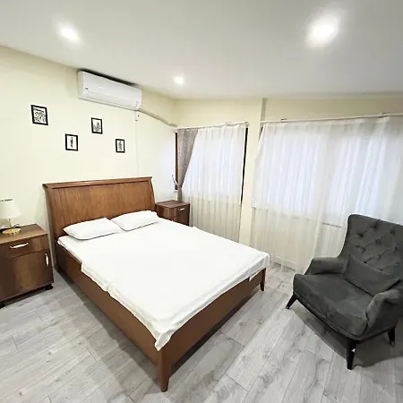 Naval Hotel 3*