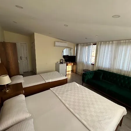 Hotel Naval