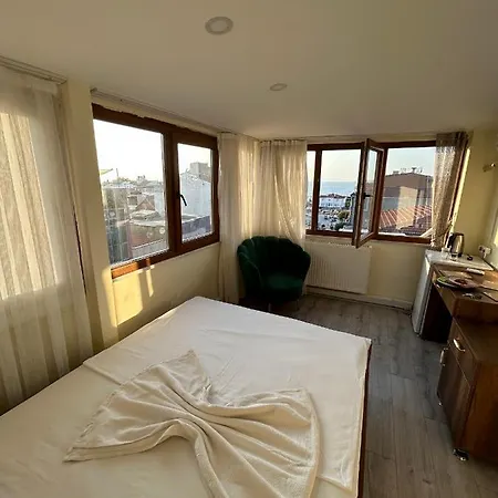 Hotel Naval