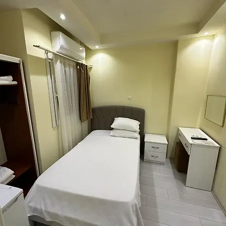 Otel Naval Yalova (Yalova)