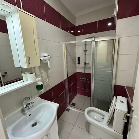 Hotel Naval 3*