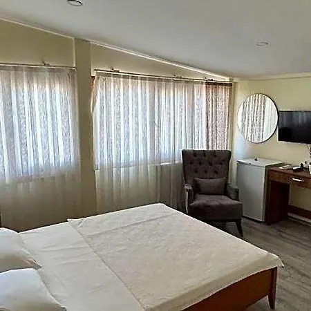 Naval Hotel Yalova (Yalova)