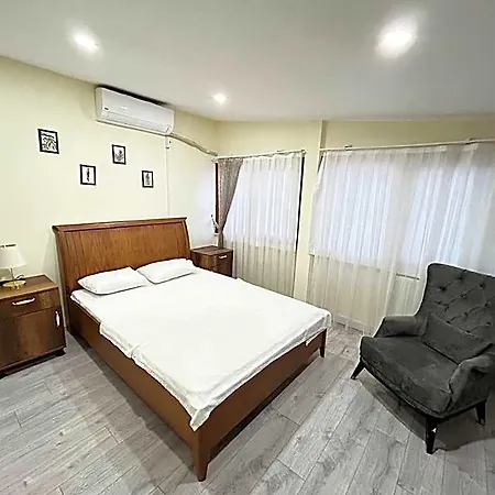 Naval Hotel 3*